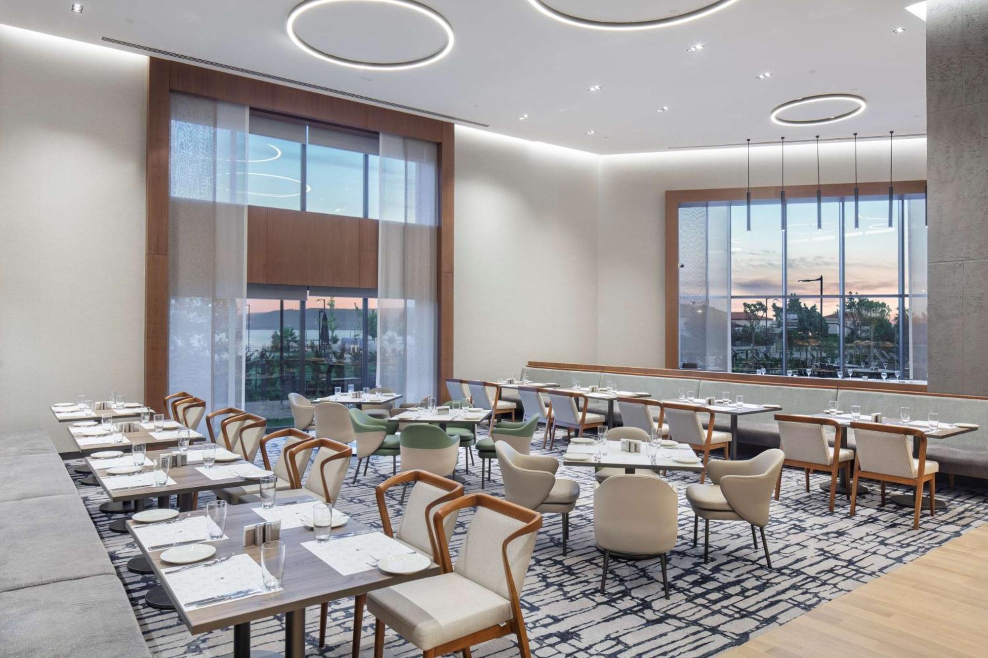 Doubletree By Hilton Çanakkale Exterior photo