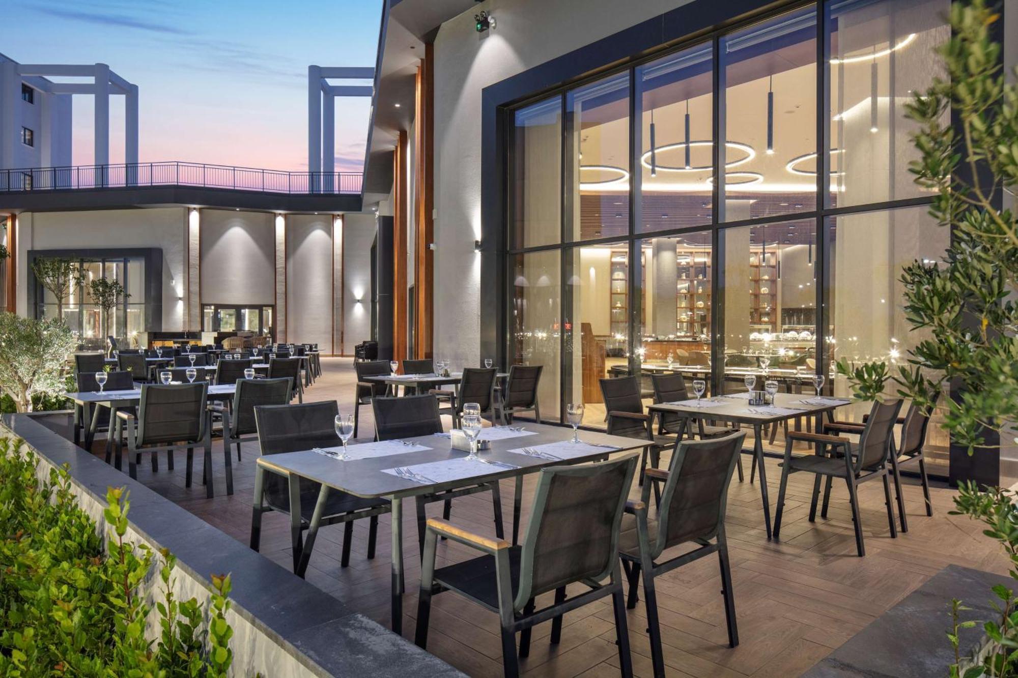 Doubletree By Hilton Çanakkale Exterior photo